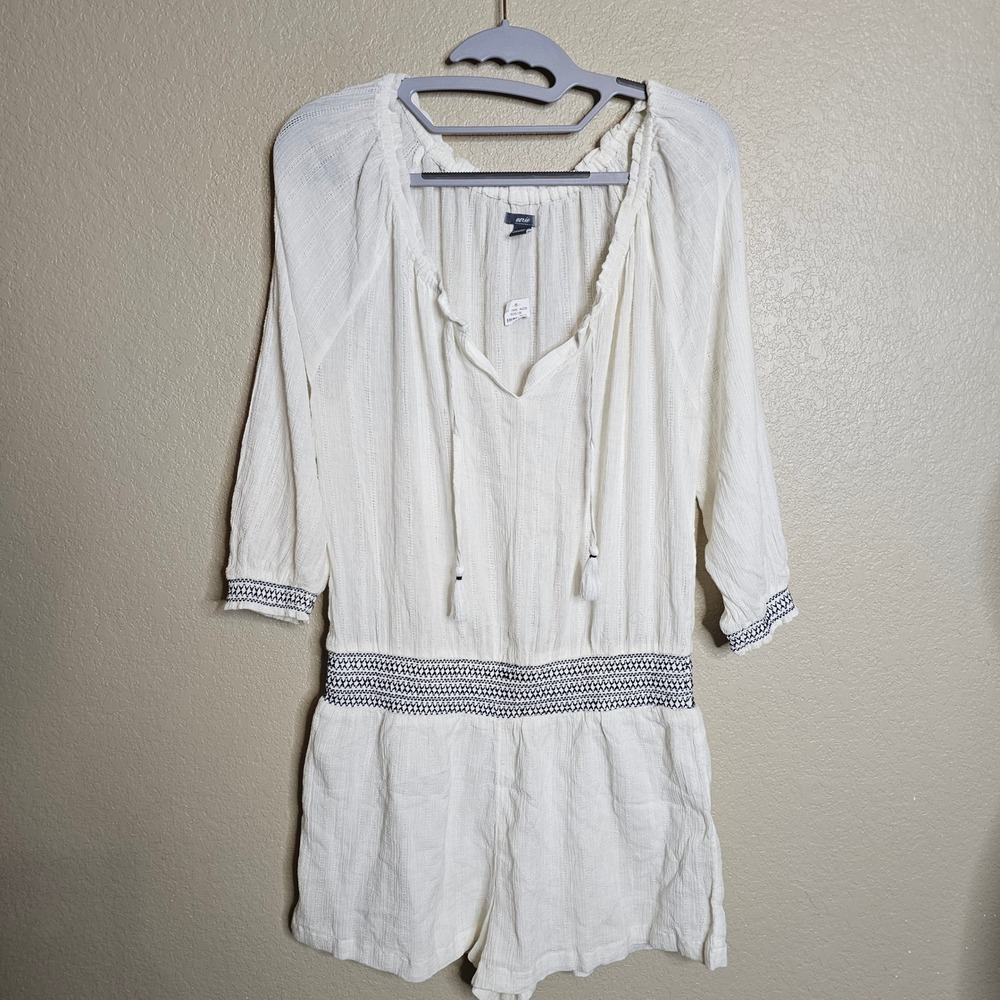 NWT Aerie Womens White Cotton Gauze Romper Navy Embroidered Smocked Waist Small